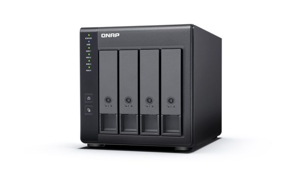 QNAP TR-004